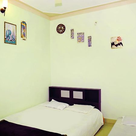 Shree Vinayak Guest House Ujjain Eksteriør bilde